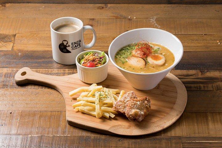 野沢温泉からの冬の 1 日ツアー : スノー モンキー、善光寺、酒