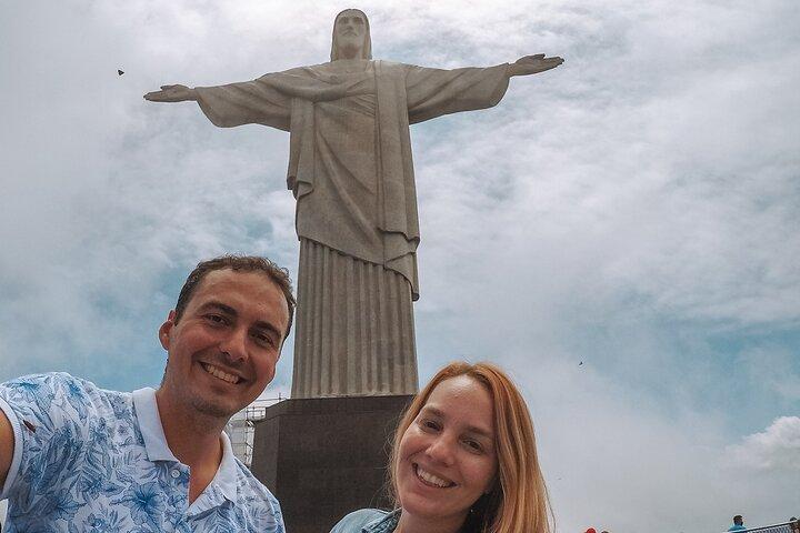 Trem do Corcovado e passeio guiado pelo Pão de Açúcar com traslado