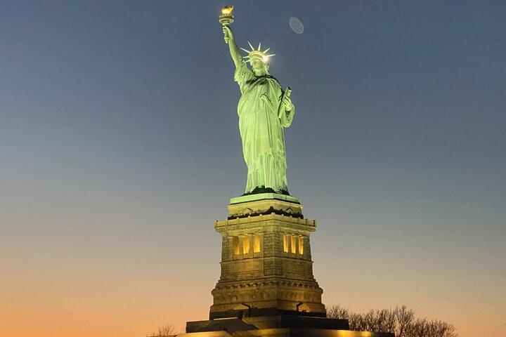 Freiheitsstatue Ellis Island Kreuzfahrt & optionales 1 Weltticket