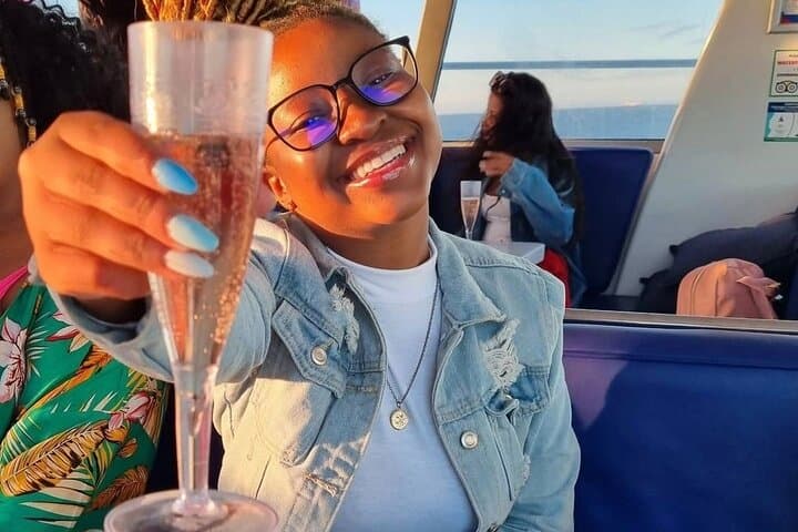 Prosecco Morning Cruise