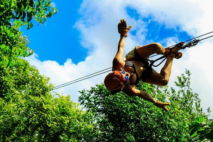 Amazing ATV Tour, Ziplines et Cenote Swim avec déjeuner et aller-retour inclus