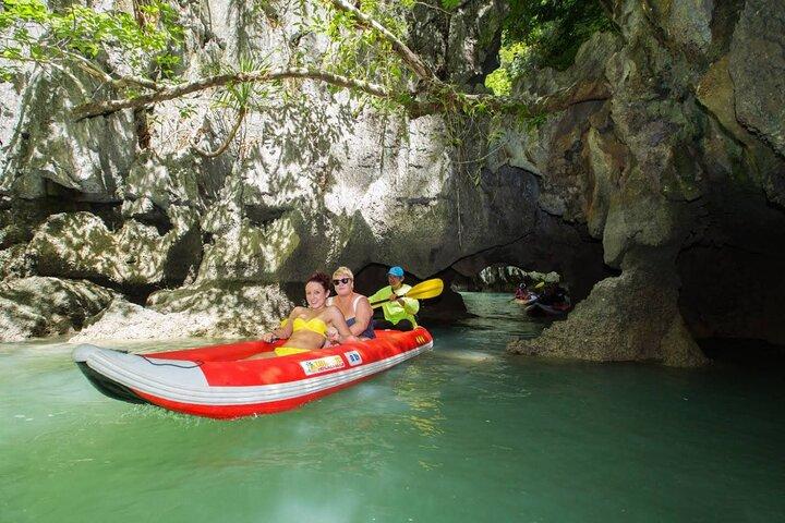 プーケットからスピードボートでパナックとジェームズボンド島へのパンガー湾日帰り旅行