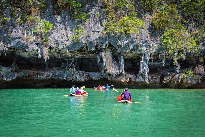 プーケットからスピードボートでパナックとジェームズボンド島へのパンガー湾日帰り旅行