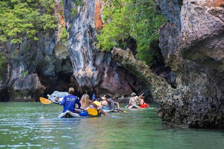プーケットからスピードボートでパナックとジェームズボンド島へのパンガー湾日帰り旅行