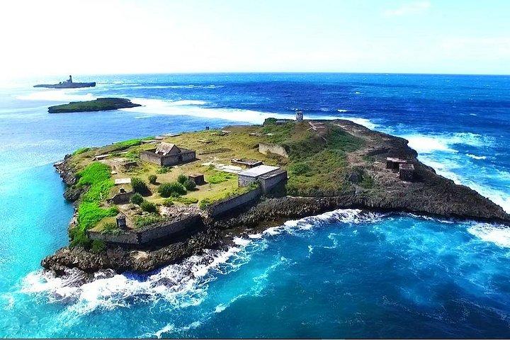 終日ツアー 5 島からイル オ サーフスを含む。昼食と移動