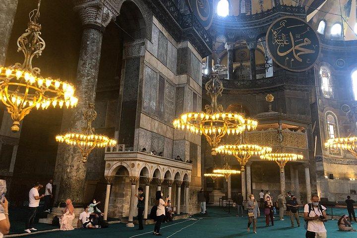 Historical Tour of Istanbul Old City with Expert Tour Guide