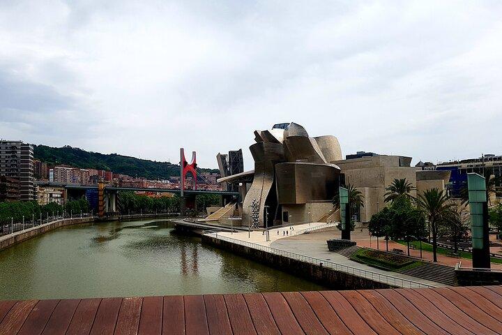 Visite guidée en espagnol du musée Guggenheim de Bilbao