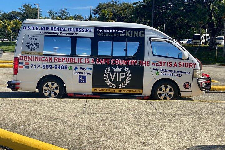 Kørestolsvenlig van Puerto plata til (POP) lufthavn Rundturstransport