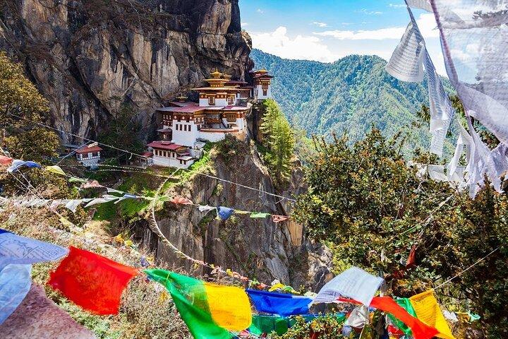 Tour del Bhutan nel nido delle tigri di Thimpu Paro