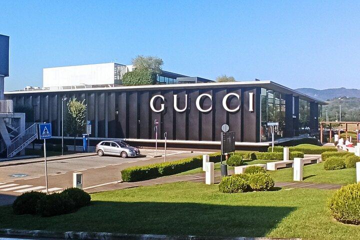 Transfert d'Arezzo à Florence avec arrêt au Mall Outlet
