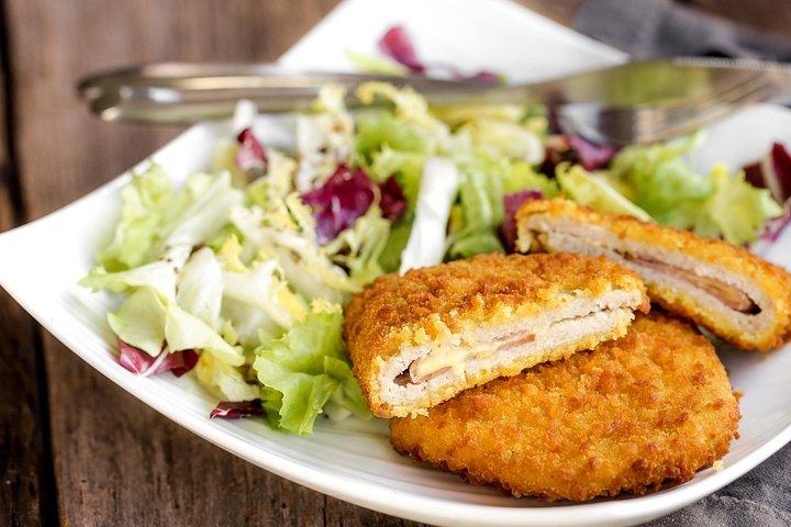 伝統的なオーストリア料理とウィーン旧市街のプライベート ツアー