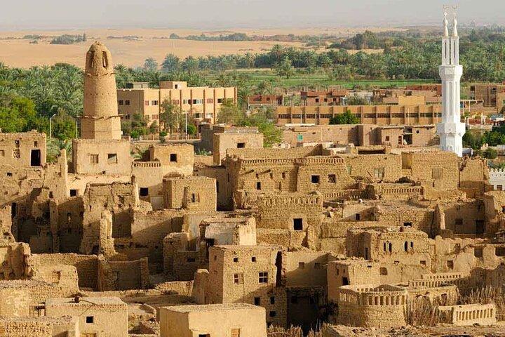4 giorni 3 notti all'oasi di Bahariya e Dakhla dal Cairo