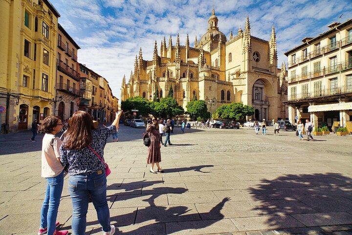 Visita de un día a Ávila y Segovia