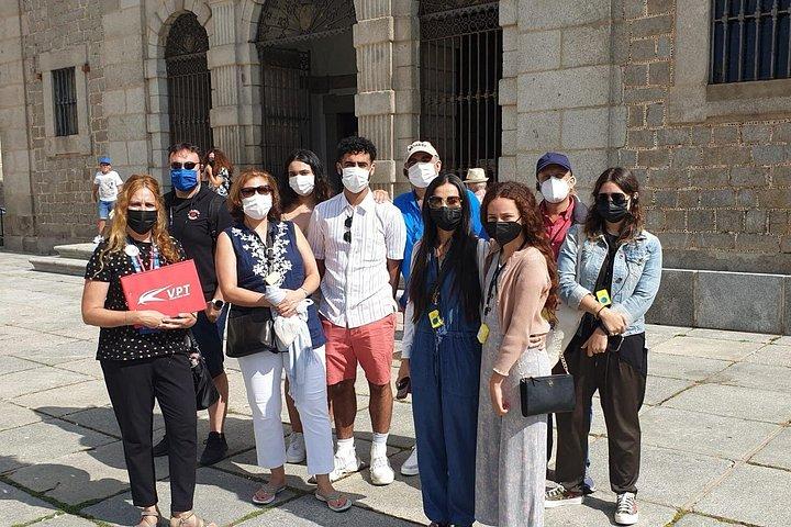マドリード発セゴビアとアビラ日帰り旅行（グルメランチ付き）