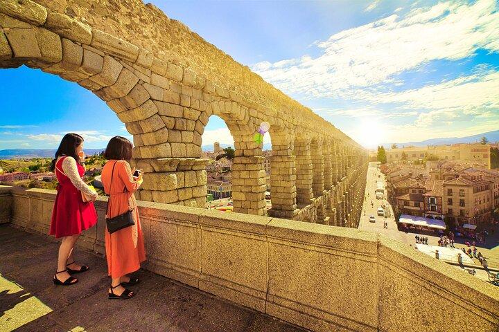 Visita de un día a Ávila y Segovia