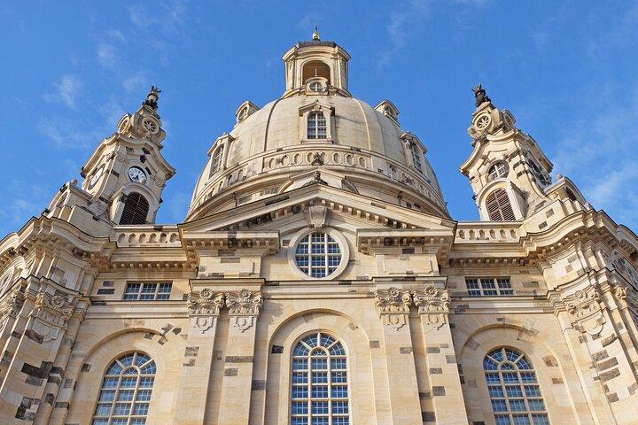 ドレスデン旧市街 : 地元民と英語で巡る少人数制ウォーキングツアー