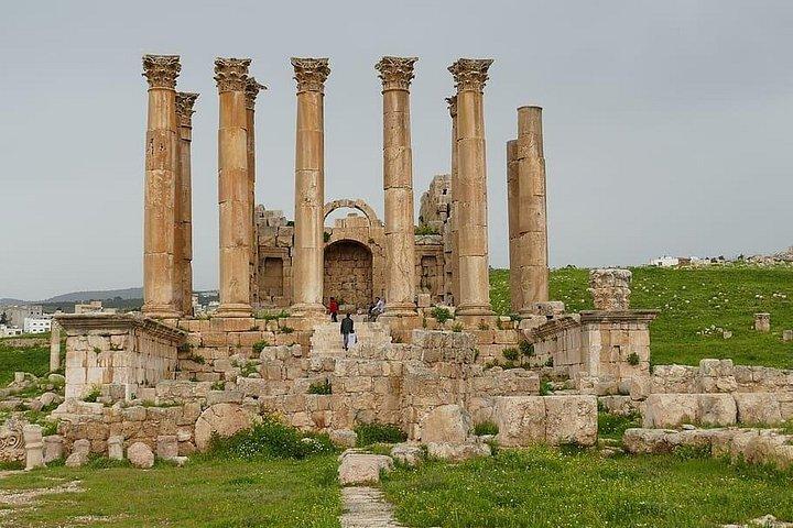 Jerash Sightseeing transportation from Amman