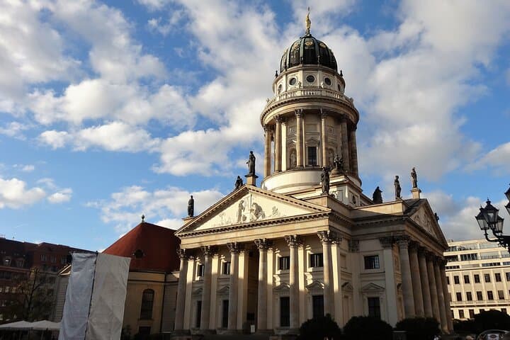 Explore Berlin History and Highlights Sightseeing Walking Tour