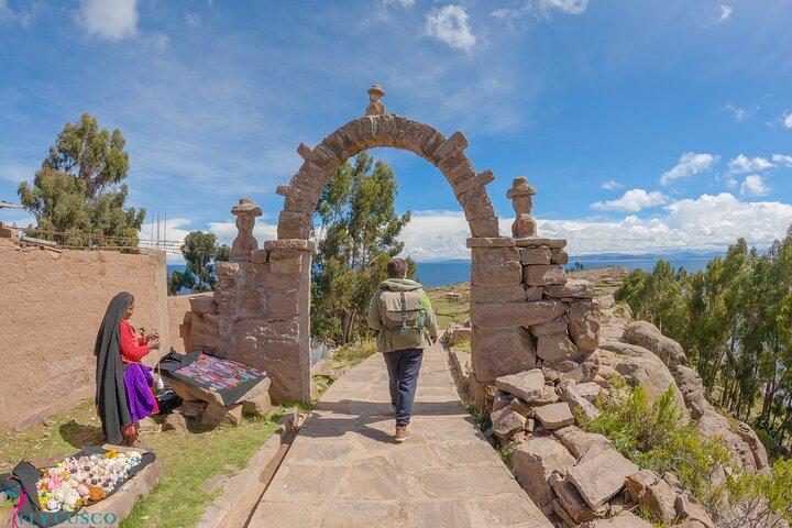 2-tägige Tour Uros-Inseln mit Aufenthalt in einem lokalen Familienhaus von Puno