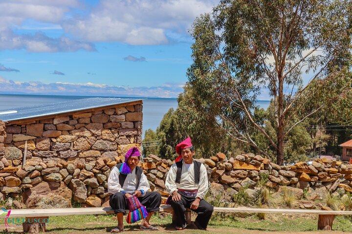 2-tägige Tour Uros-Inseln mit Aufenthalt in einem lokalen Familienhaus von Puno
