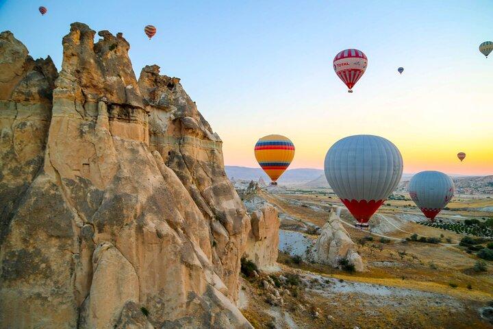 Lille gruppe Cappadocia Red Tour