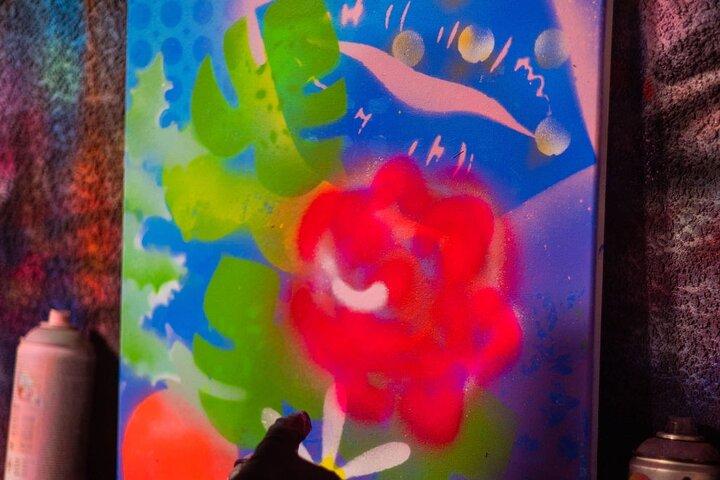 BYOB Spray Paint og Sip hos Studio W.I.P.