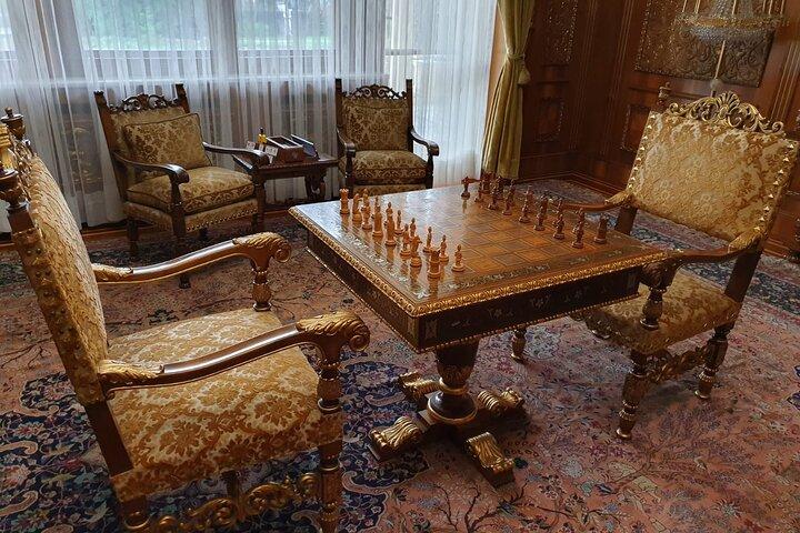 8-stündige private Tour zum Kommunismus von Bukarest