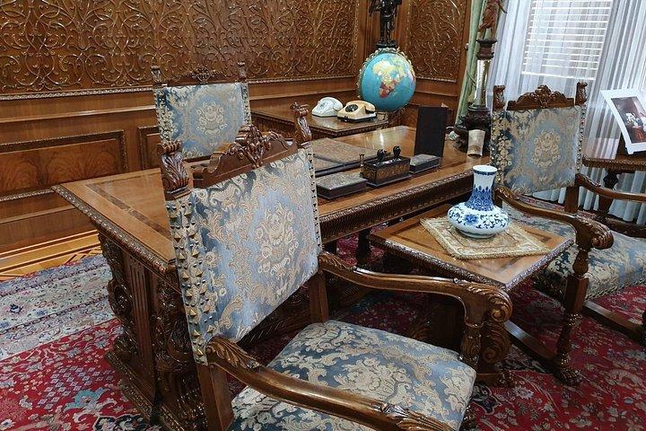 Tour privato del comunismo di Bucarest