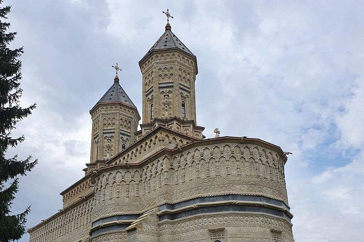 Visit Bucharest in just 2 hours with a Private Driver / Private Guide