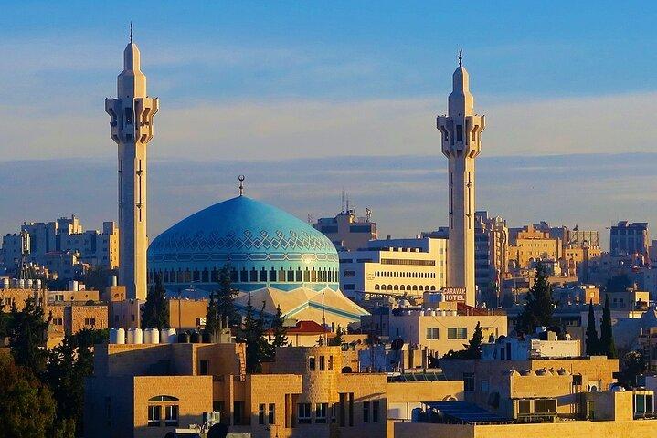 Excursão privada de 2 dias pela cidade de Amã Nebo, Madaba, Mar Morto e Petra