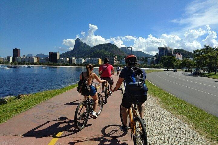 Bike Tour Of Rio – Beaches and Lagoon