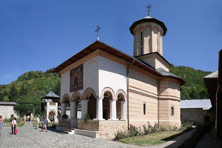 8 Days Private Romania Tour from Bucharest