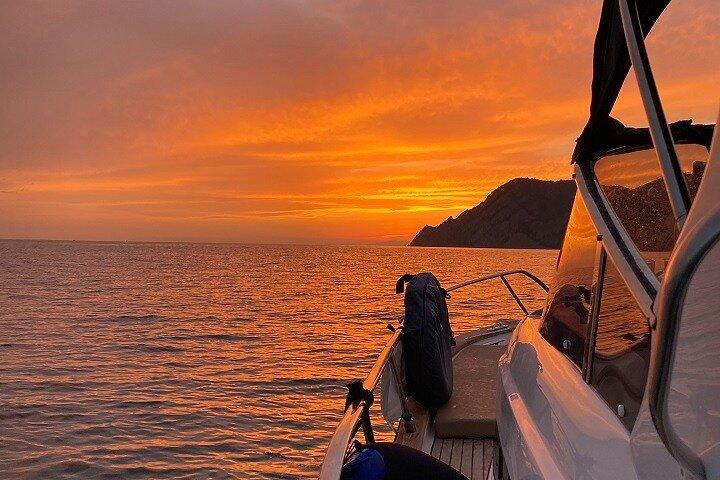 Cinque Terre magico tramonto con partenza da La Spezia