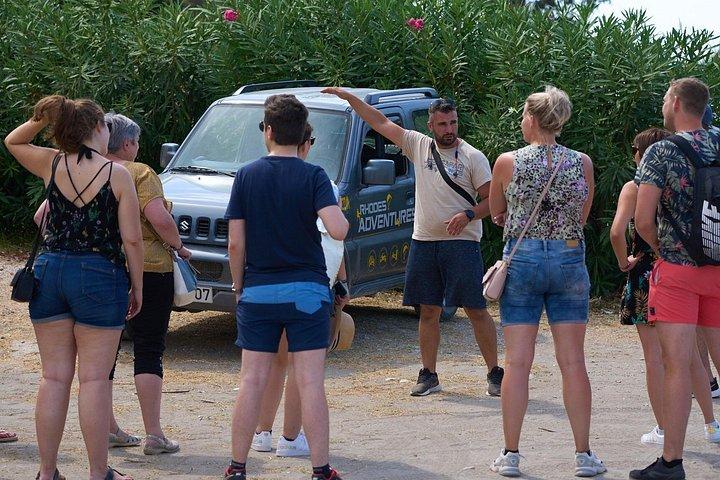 セルフ ドライブ 4x4 ジープ サファリ - 北部でピックアップ