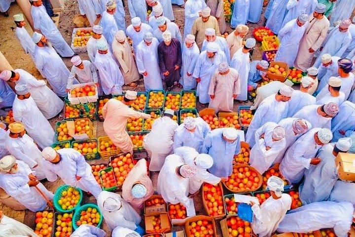 Tour privato dell'Oman di 5 giorni da Mascate