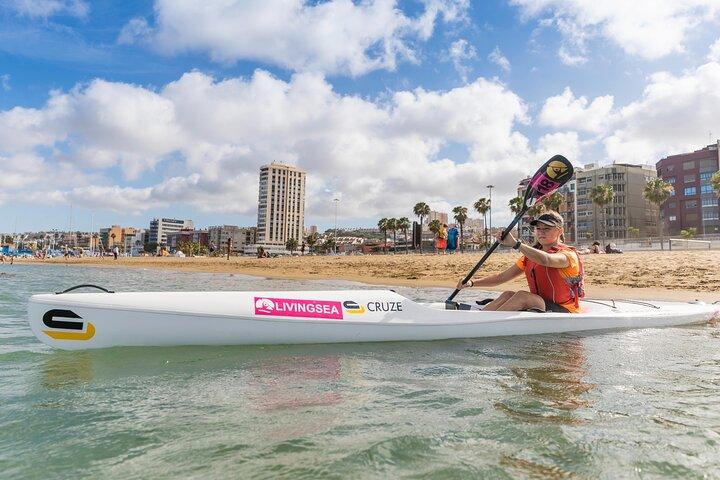 ラス パルマス デ グラン カナリアの海での 2 時間のカヌー