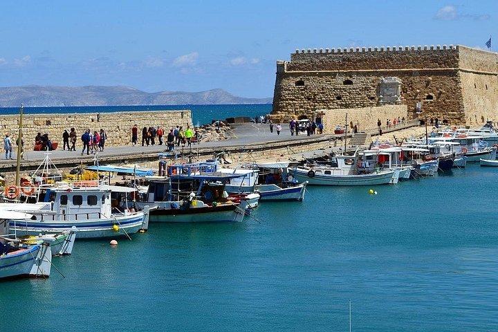 13 - デイギリシャ島ホッピング：アテネ、ミコノス島、サントリーニ島＆クレタ島
