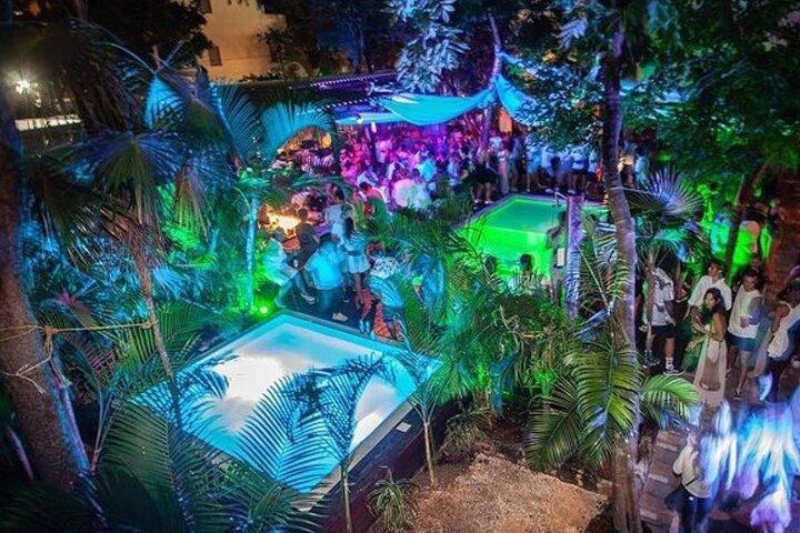 Sociale kroegentocht Barcrawl Tulum