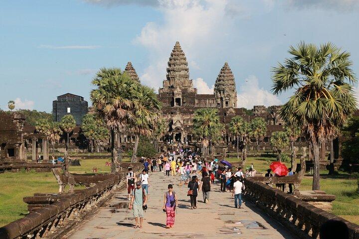Half Day Angkor Wat Tour
