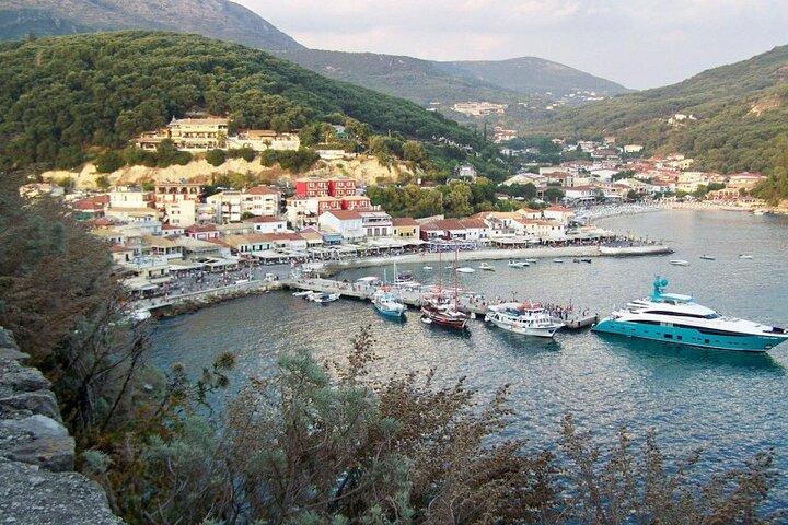 8 - Visite privée d'une journée : Météores, Syvota, Parga, Corfou et Péloponnèse