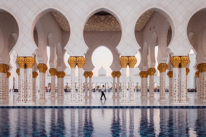 Private Abu Dhabi city tour from Dubai