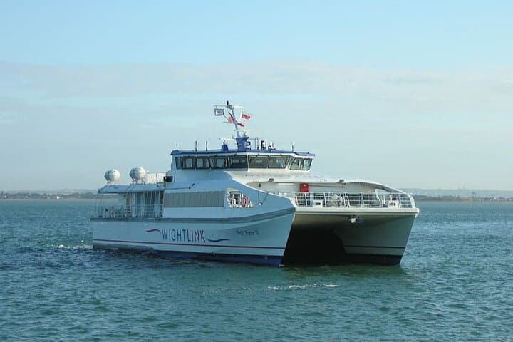 Excursion to Finisterre, Muxia and Cabo Vilan With Boat Cruise