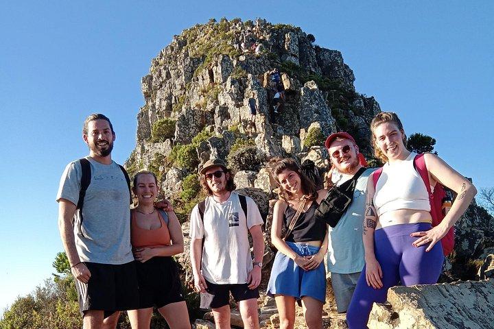 Camine por Table Mountain o Lions Head en Ciudad del Cabo como un local
