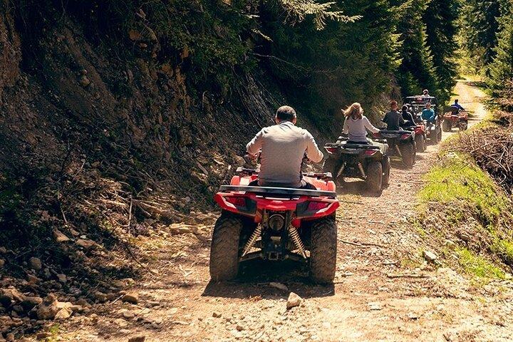 ネグリルからのプライベートグレートリバーラフティングとATVツアー