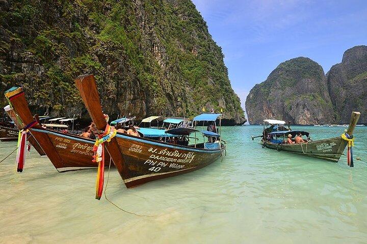 Phi Phi Island Halvdagstur fra Phi Phi ved Longtail Boat