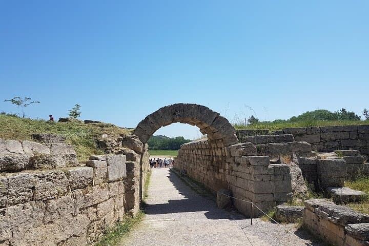 Private Tour from Athens to Corinth Canal and Ancient Olympia