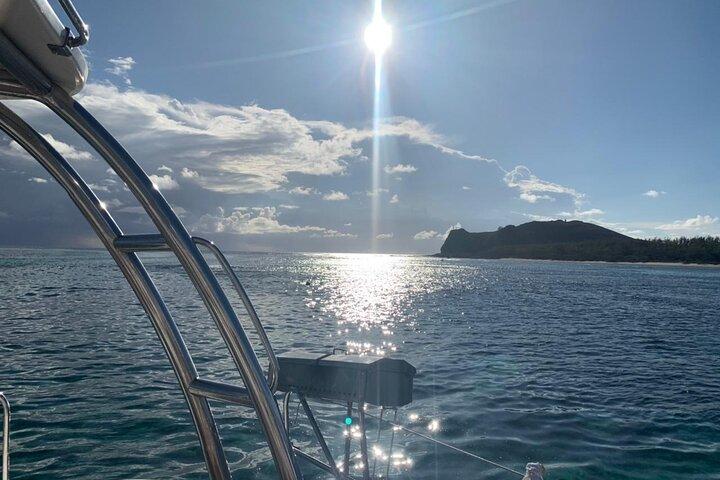 Katamaran heldags 3 ö på Northern Isles Cruise i Grand Baie