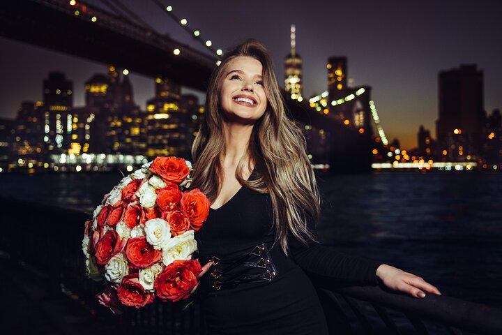 Exclusive Party Tour with Drinks in New York City