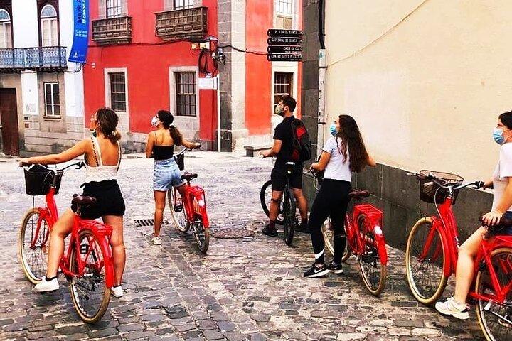 Scopri Las Palmas City in bicicletta in 3 ore