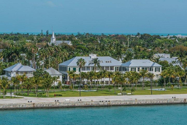 Key West Parasailing Shared Experience with Conch Train from Miami